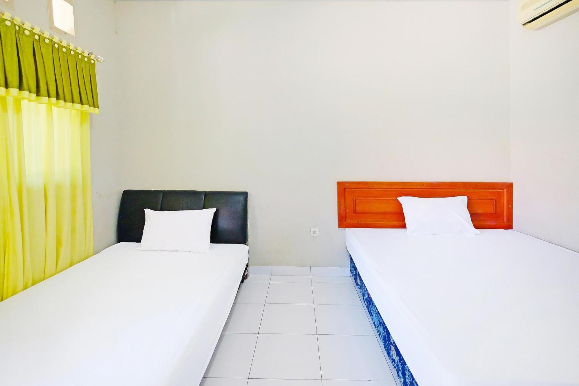 Collection O 91046 Hotel Remaja Indah Masamba Eksteriør billede